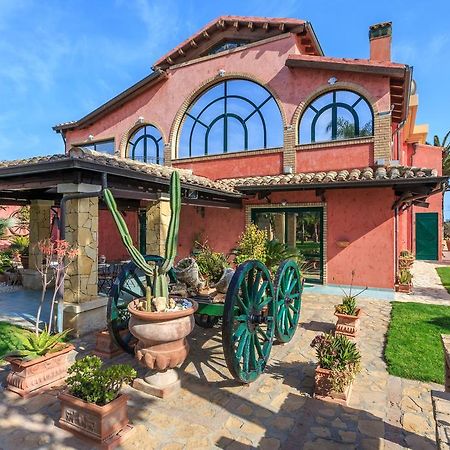 Casa Vacanze Villa Flumini Флумини ди Куарту Екстериор снимка