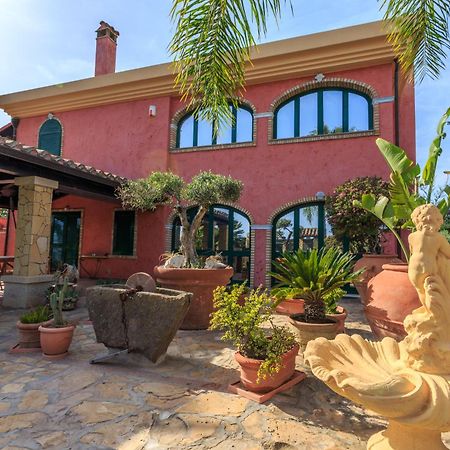 Casa Vacanze Villa Flumini Флумини ди Куарту Екстериор снимка